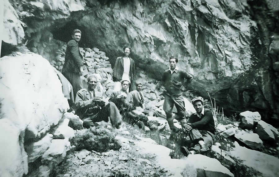 Cave Parihole. Image: Private Album